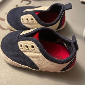 Baby shoes